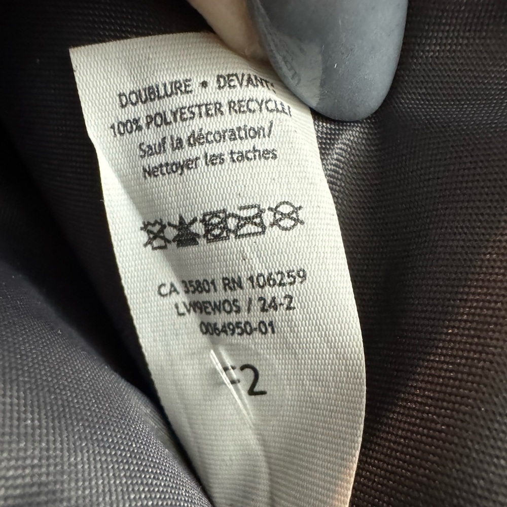 Lululemon athletica Gray Coin Keychain Pouch with Logo - Picture 6 of 15